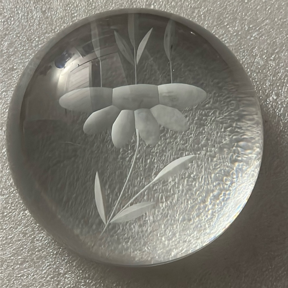 VTG French Princess House Paperweight Etched Daisy Flower Lead Crystal Glass